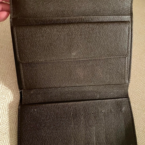 LOUIS VUITTON Authentic Damier Ebene Tri~Fold Clutch/Wallet - Picture 5 of 7
